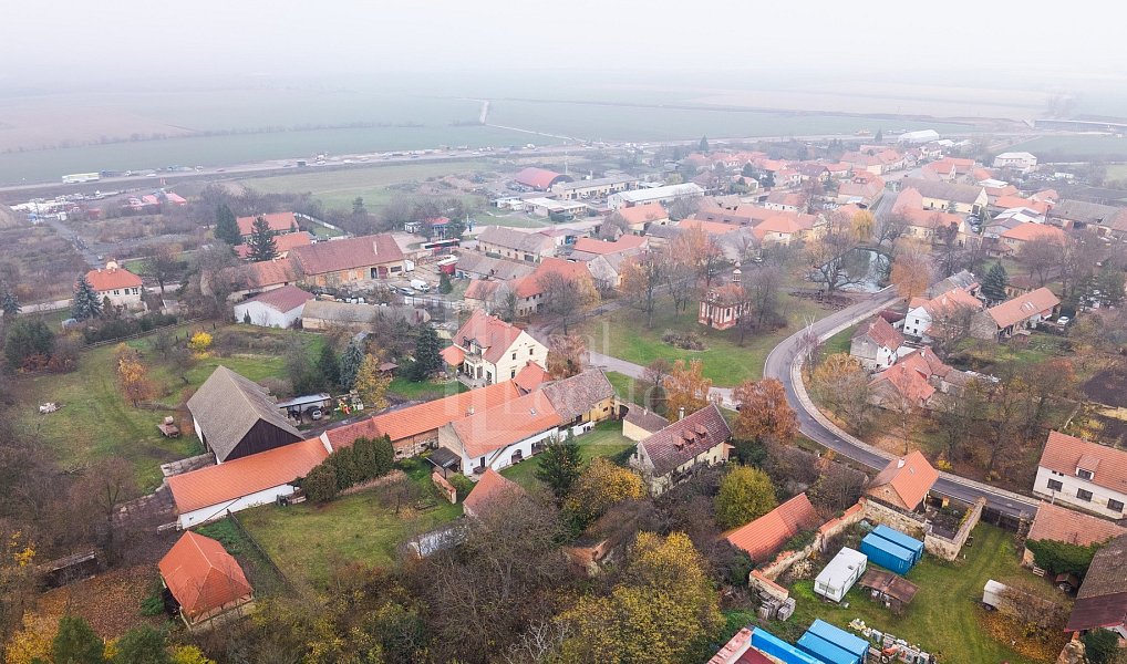 Prodej pozemku 161 602 m², Třebíz – náhled fotky 6