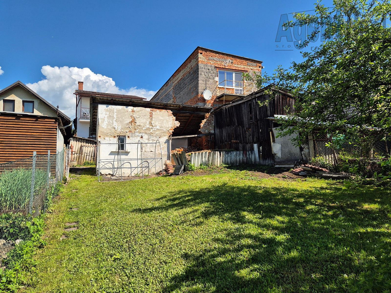 House in Bludov, okres Šumperk – další