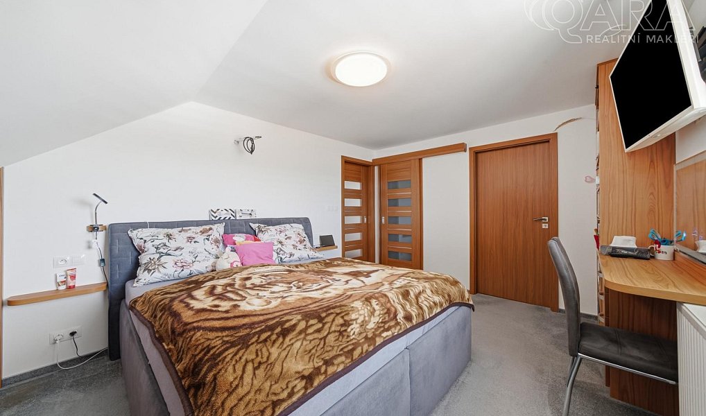Prodej domu 295 m² s pozemkem 707 m², Litenčice – náhled fotky 48