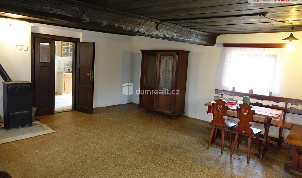 Prodej domu 60 m² s pozemkem 2 518 m², Zvěstov – náhled fotky 7