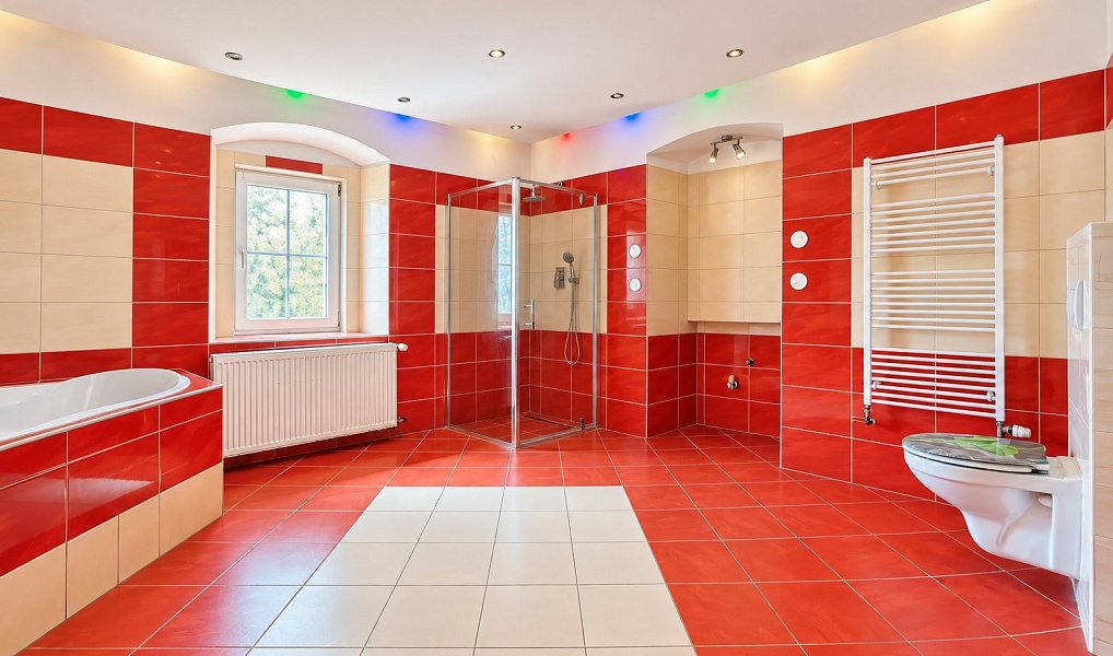 Prodej domu 295 m² s pozemkem 1 331 m², Hora Svatého Šebestiána – náhled fotky 14