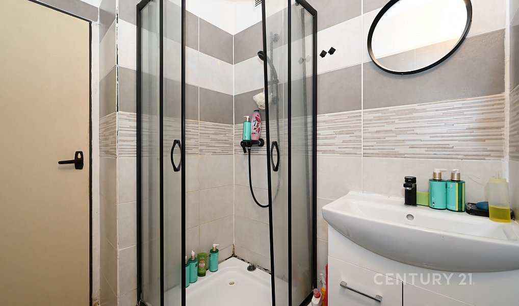 Prodej bytu 3+1 73 m², Praha – náhled fotky 8