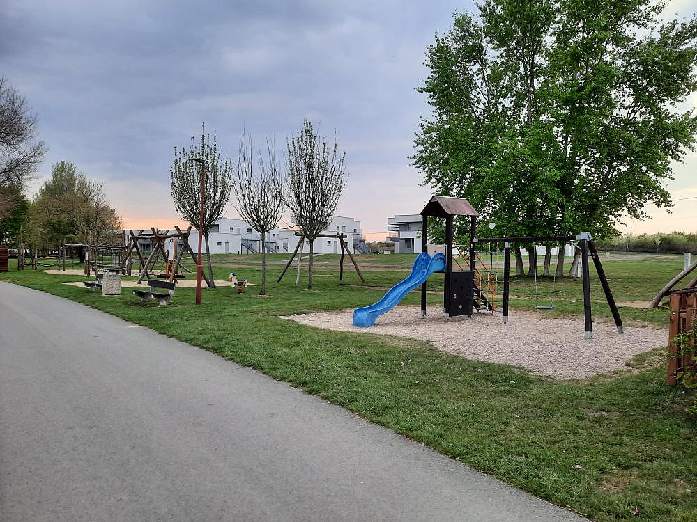 Prodej restaurace 407 m² – fotografie 4