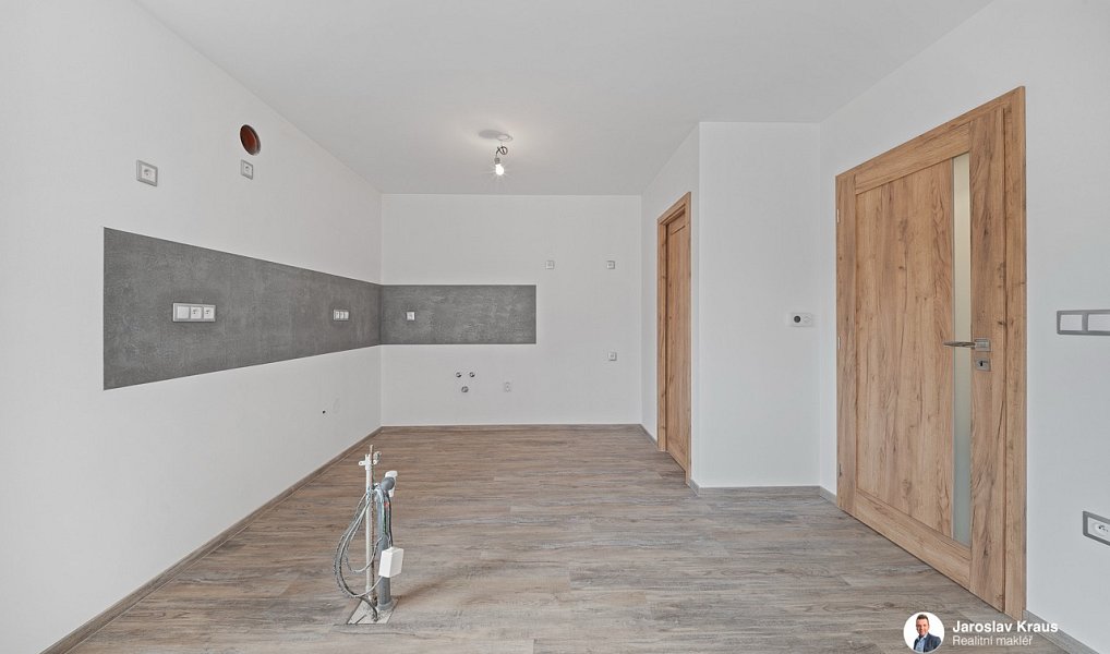 Prodej domu 134 m² s pozemkem 148 m², Nová Paka – náhled fotky 15