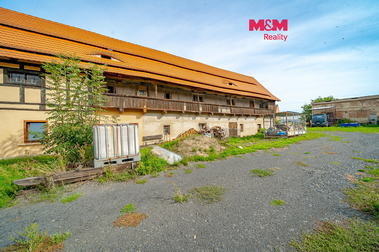 Prodej stavebního pozemku 3 672 m²