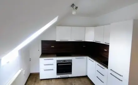 Pronájem bytu 3+kk 71 m², 1. máje, Moravské Budějovice, okres Třebíč