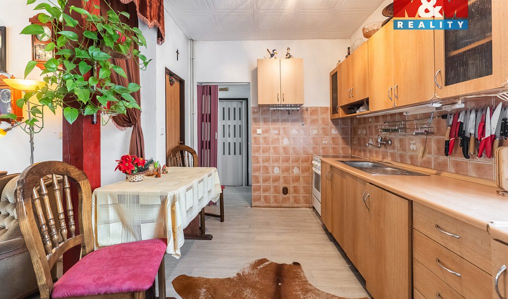 Prodej domu 90 m² s pozemkem 356 m², Napajedla – náhled fotky 3