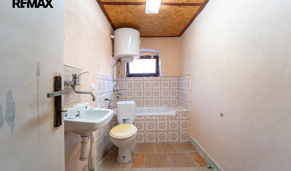 Prodej domu 120 m² s pozemkem 1 324 m², Loučeň – náhled fotky 21