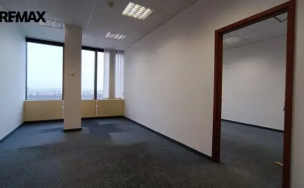 Pronájem kanceláře 46 m², Vinohradská, Praha 3 - Vinohrady