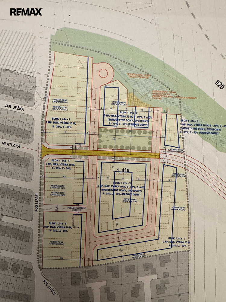 Prodej stavebního pozemku 2 138 m² – fotografie 3