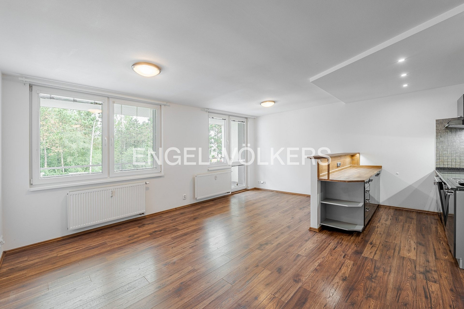 Pronájem bytu 3+kk 74 m²