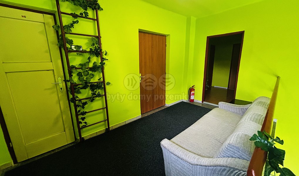 Prodej ubytovacího objektu 250 m², Ostrava – náhled fotky 13