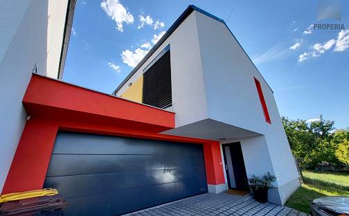 Prodej domu 185 m² s pozemkem 843 m², Syrovice, okres Brno-venkov