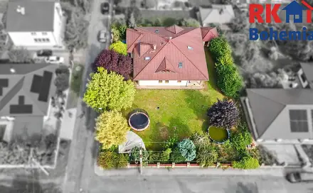Prodej domu 309 m² s pozemkem 1 162 m², Táboritská, Úvaly, okres Praha-východ