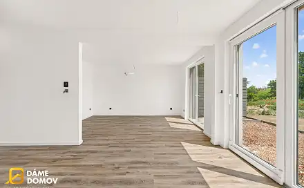 Prodej domu 110 m² s pozemkem 240 m², U Stadionu, Lužice, okres Hodonín