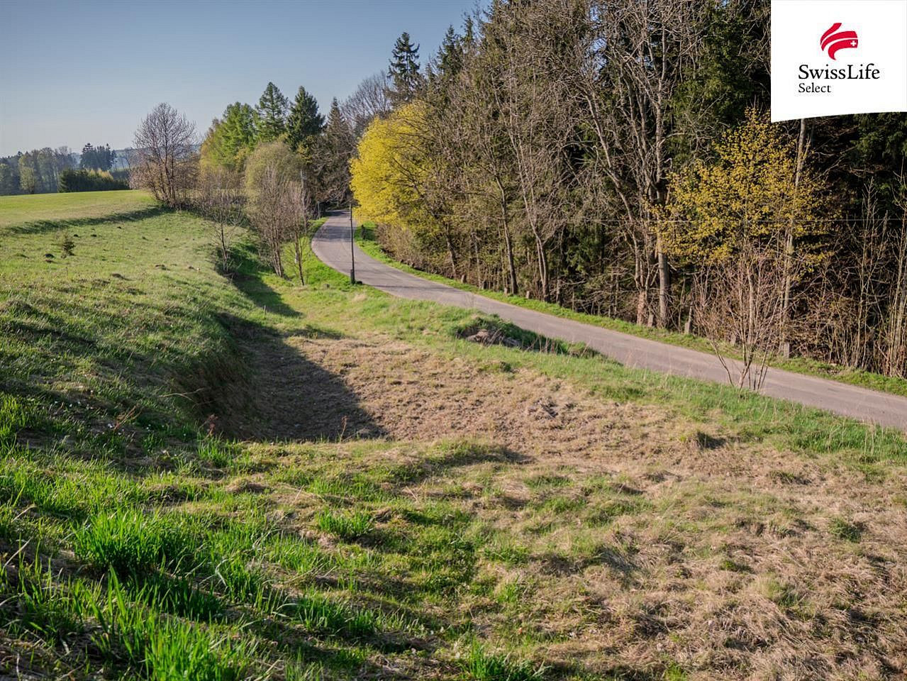 Prodej stavebního pozemku 977 m² – fotografie 5