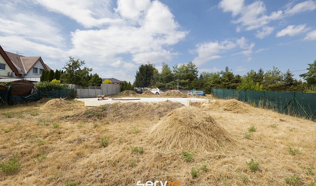 Prodej stavebního pozemku 868 m², Syrovice – náhled fotky 9