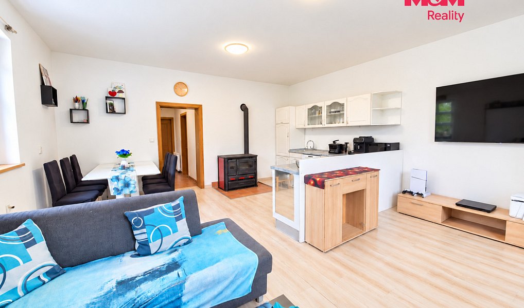 Prodej domu 170 m² s pozemkem 1 291 m², Nový Kostel – náhled fotky 3