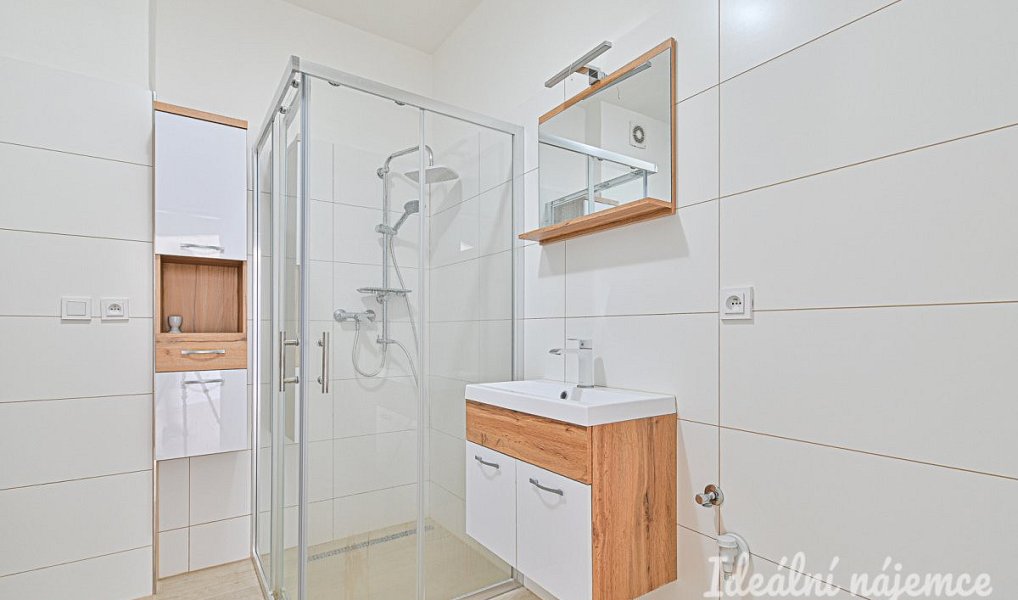 Pronájem bytu 2+kk 40 m², Brno – náhled fotky 7