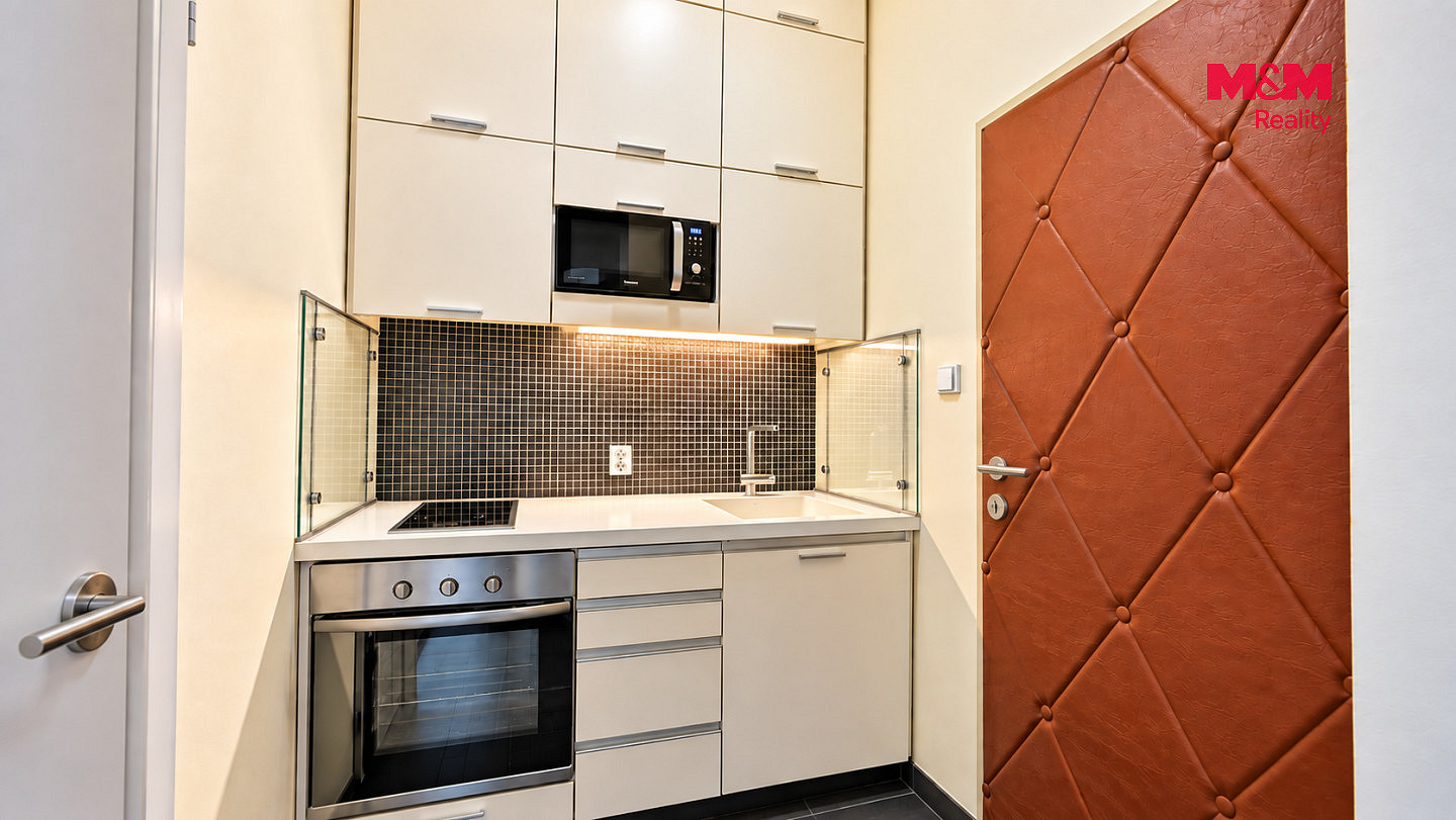 Prodej bytu 1+kk 28 m² – fotografie 2