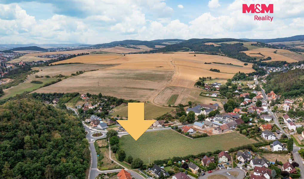 Prodej stavebního pozemku 1 934 m², Králův Dvůr – náhled fotky 13