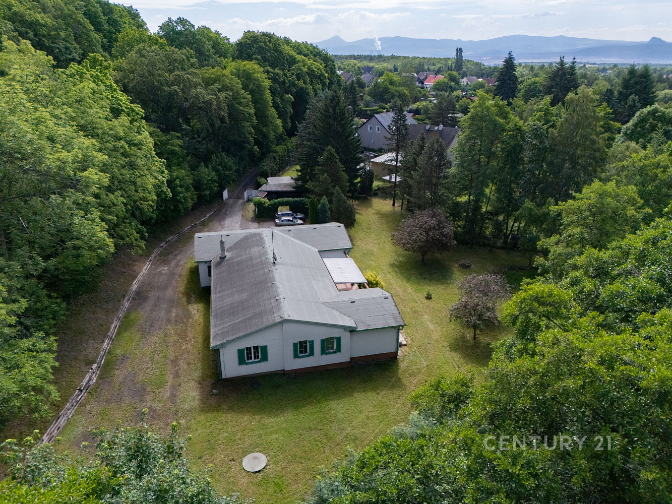 Prodej domu 273 m² s pozemkem 3 348 m² – fotografie 3