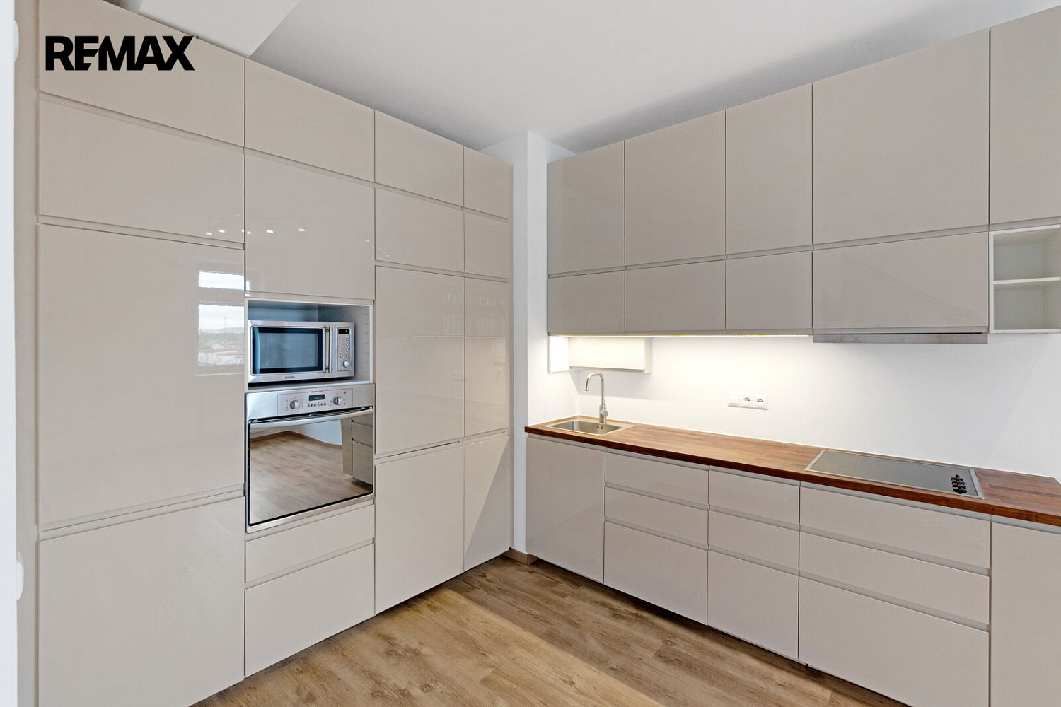 Prodej bytu 4+kk 116 m² – fotografie 5