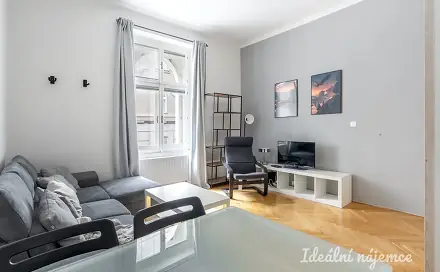 Pronájem bytu 2+1 56 m², Krymská, Praha 10 - Vršovice