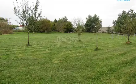 Prodej zahrady 2 549 m², Holasovice, okres Opava