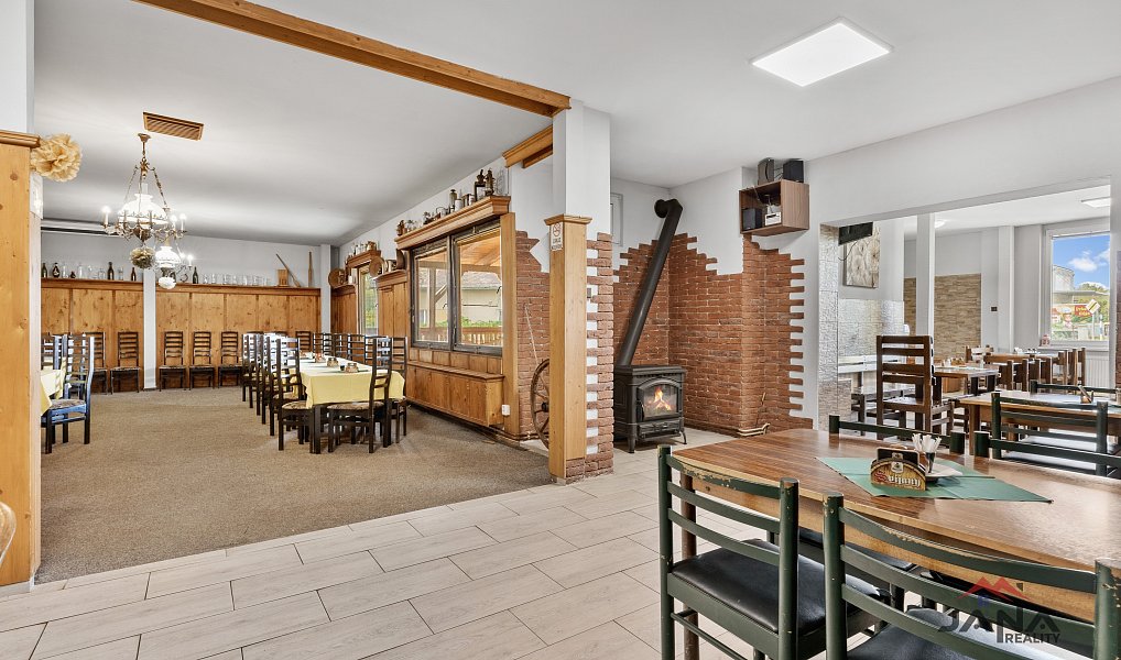 Prodej restaurace 300 m², Příšovice – náhled fotky 3