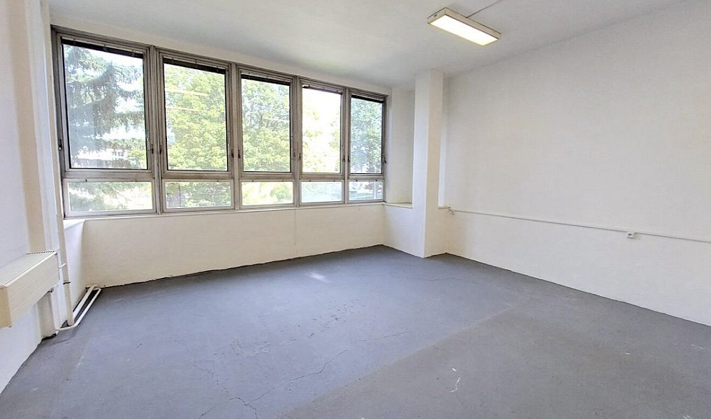 Pronájem skladovacích prostor 198 m², Vrchlabí – náhled fotky 3