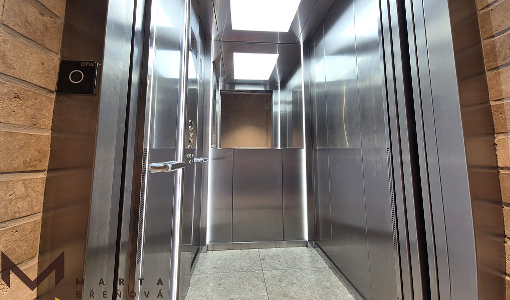Pronájem bytu 1+kk 21 m², Brno – náhled fotky 8