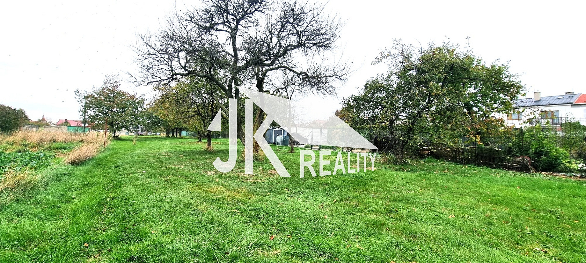 Prodej stavebního pozemku 2 248 m² – pohled 5