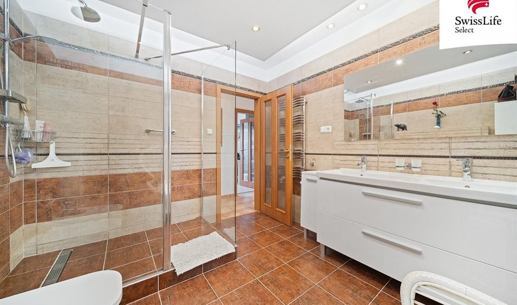 Prodej domu 195 m² s pozemkem 1 151 m², Bílá Třemešná – náhled fotky 25