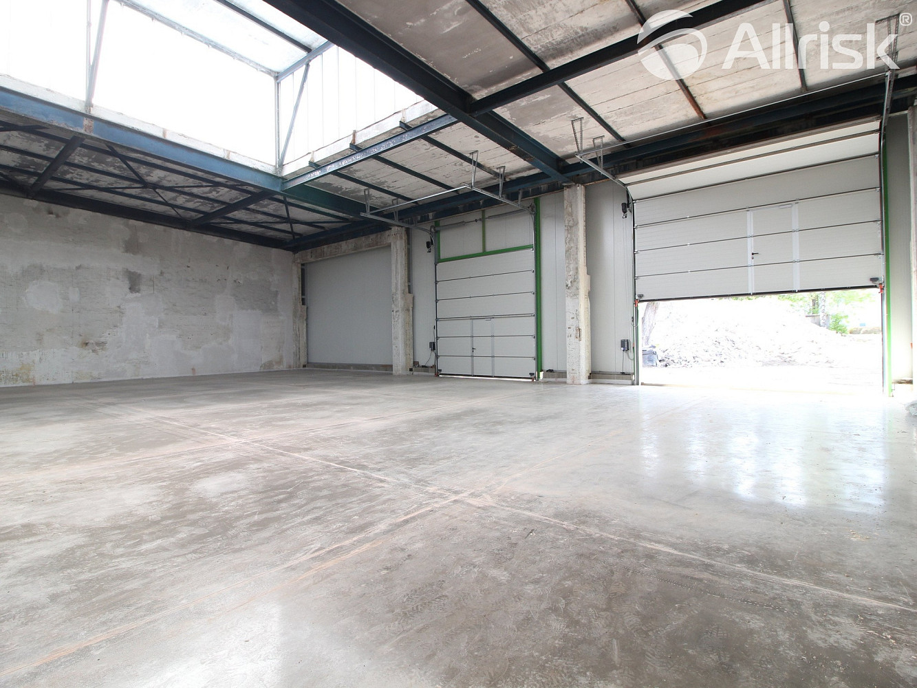 Pronájem skladovacích prostor 275 m² – fotografie 2
