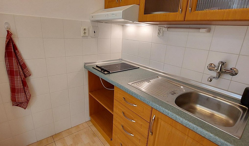Pronájem kanceláře 32 m², Valašské Meziříčí – náhled fotky 5