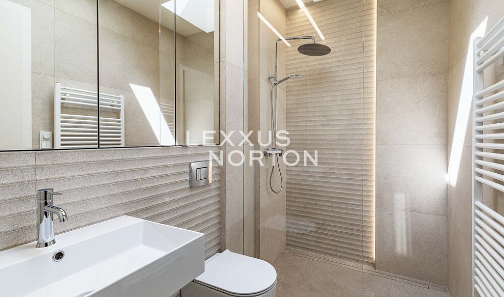 Prodej domu 231 m² s pozemkem 446 m², Praha – náhled fotky 11
