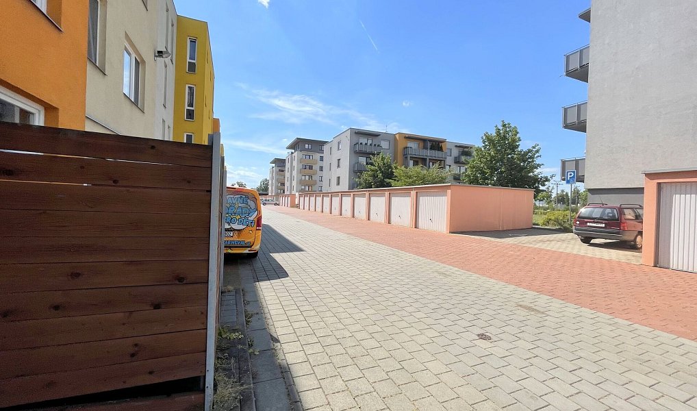 Pronájem bytu 3+kk 95 m², Uherské Hradiště – náhled fotky 28