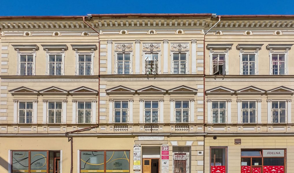 Pronájem kanceláře 50 m², Chomutov – fotka 1 z 8