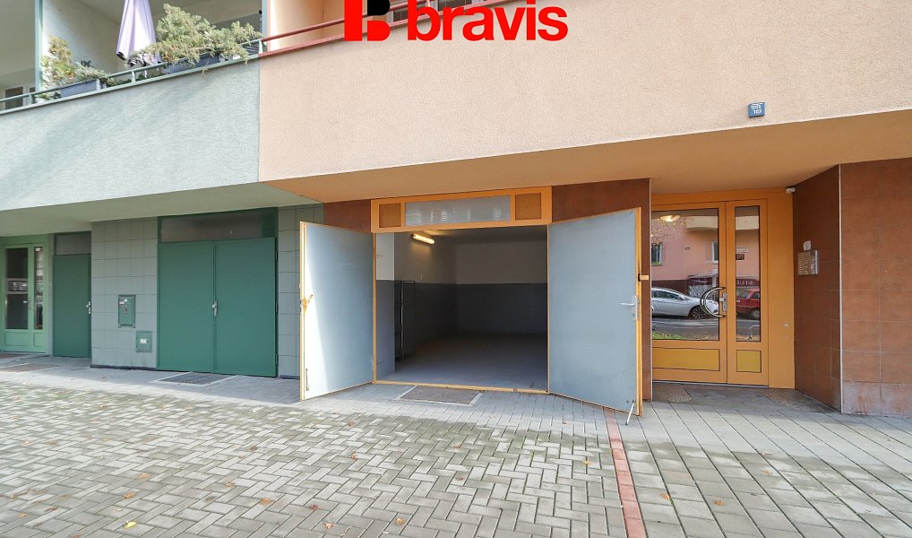 Pronájem bytu 2+kk 55 m², Brno – náhled fotky 12