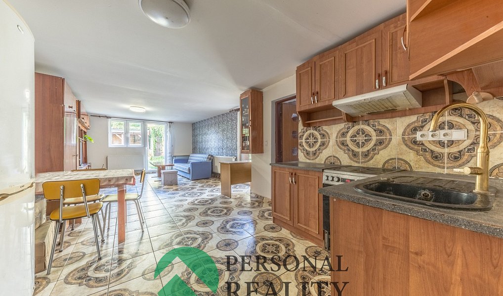 Prodej domu 161 m² s pozemkem 245 m², Zlonice – náhled fotky 4