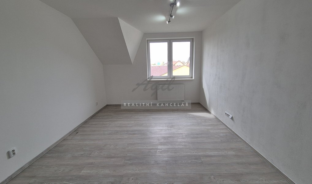 Prodej bytu 3+kk 99 m², Ivančice – náhled fotky 7