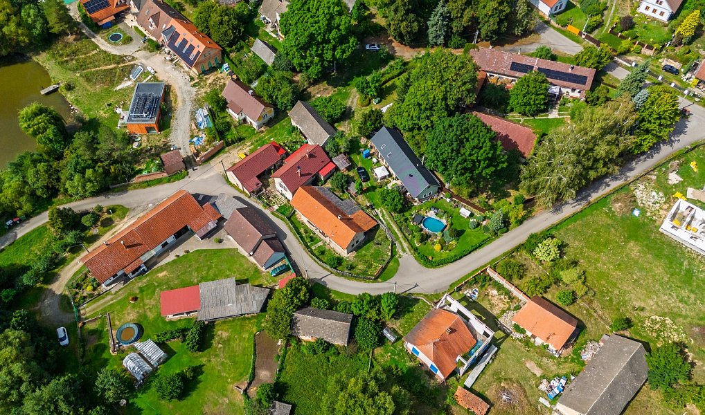 Prodej domu 82 m² s pozemkem 342 m², Divišov – náhled fotky 20
