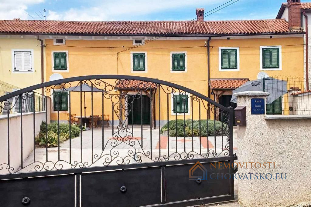Prodej domu 122 m² s pozemkem 122 m² - Vista 2