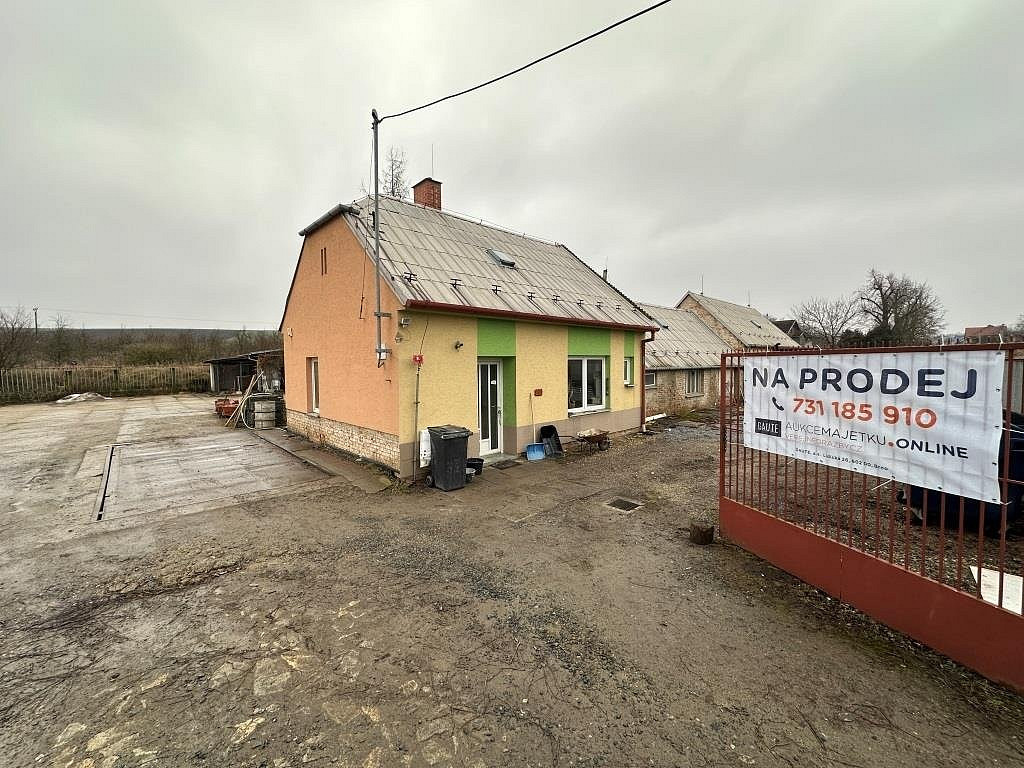 Prodej komerčního objektu (jiného typu) 263 m²