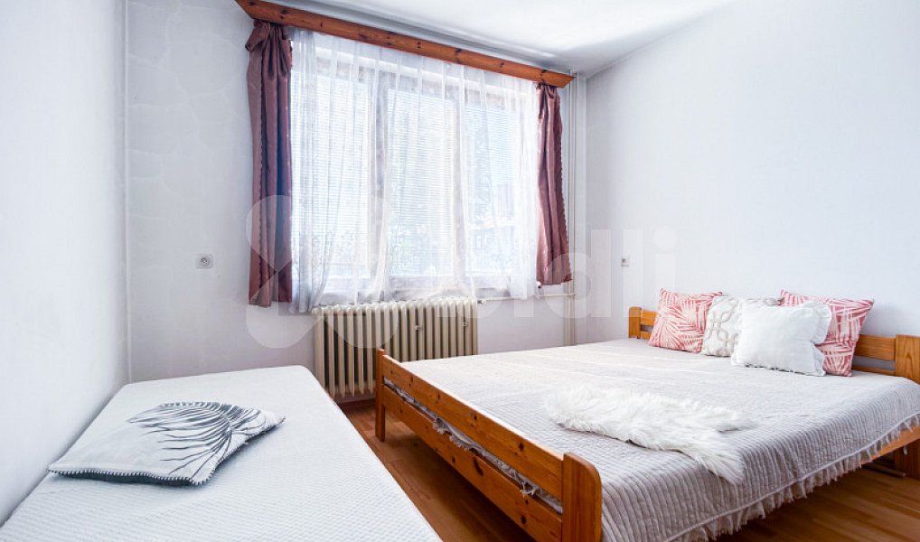 Prodej domu 150 m² s pozemkem 748 m², Tachov – náhled fotky 3