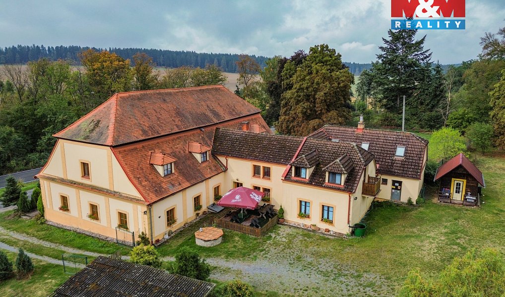 Prodej ubytovacího objektu 689 m², Žihle – náhled fotky 17