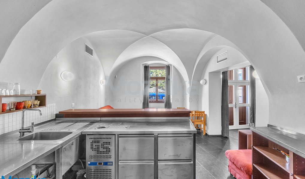 Pronájem bytu 2+kk 80 m², Litomyšl – náhled fotky 12