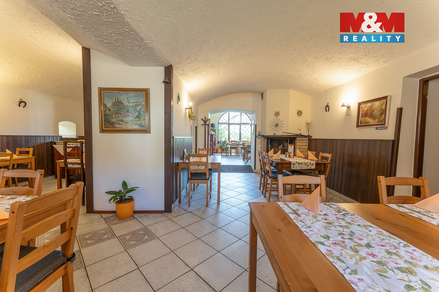 Prodej restaurace 390 m² — photo 2