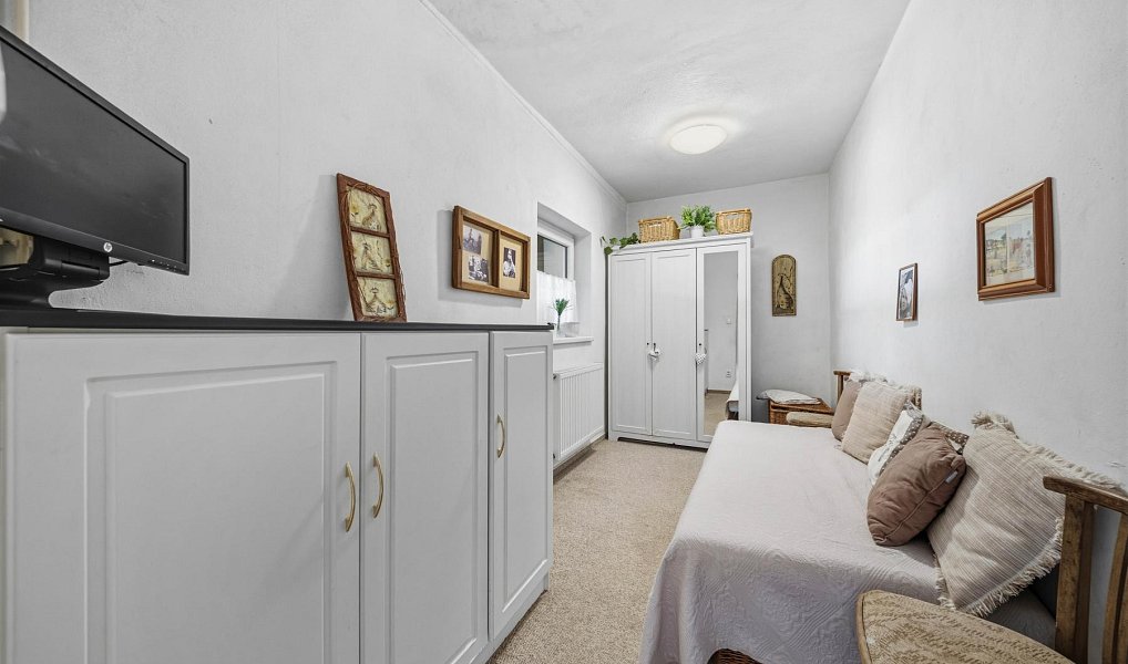 Prodej domu 128 m² s pozemkem 344 m², Holice – náhled fotky 15